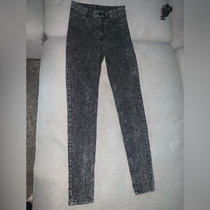 Faded black skinny jeans